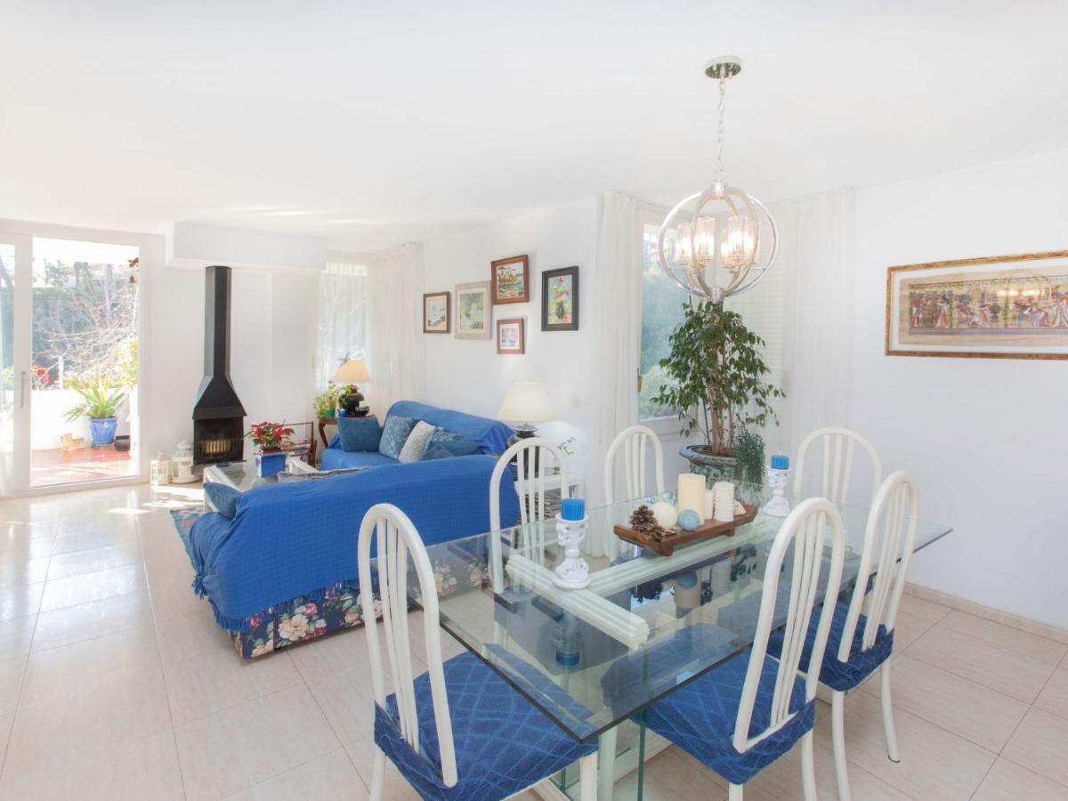 Apartment Cala Bona By Interhome 블랑스 외부 사진